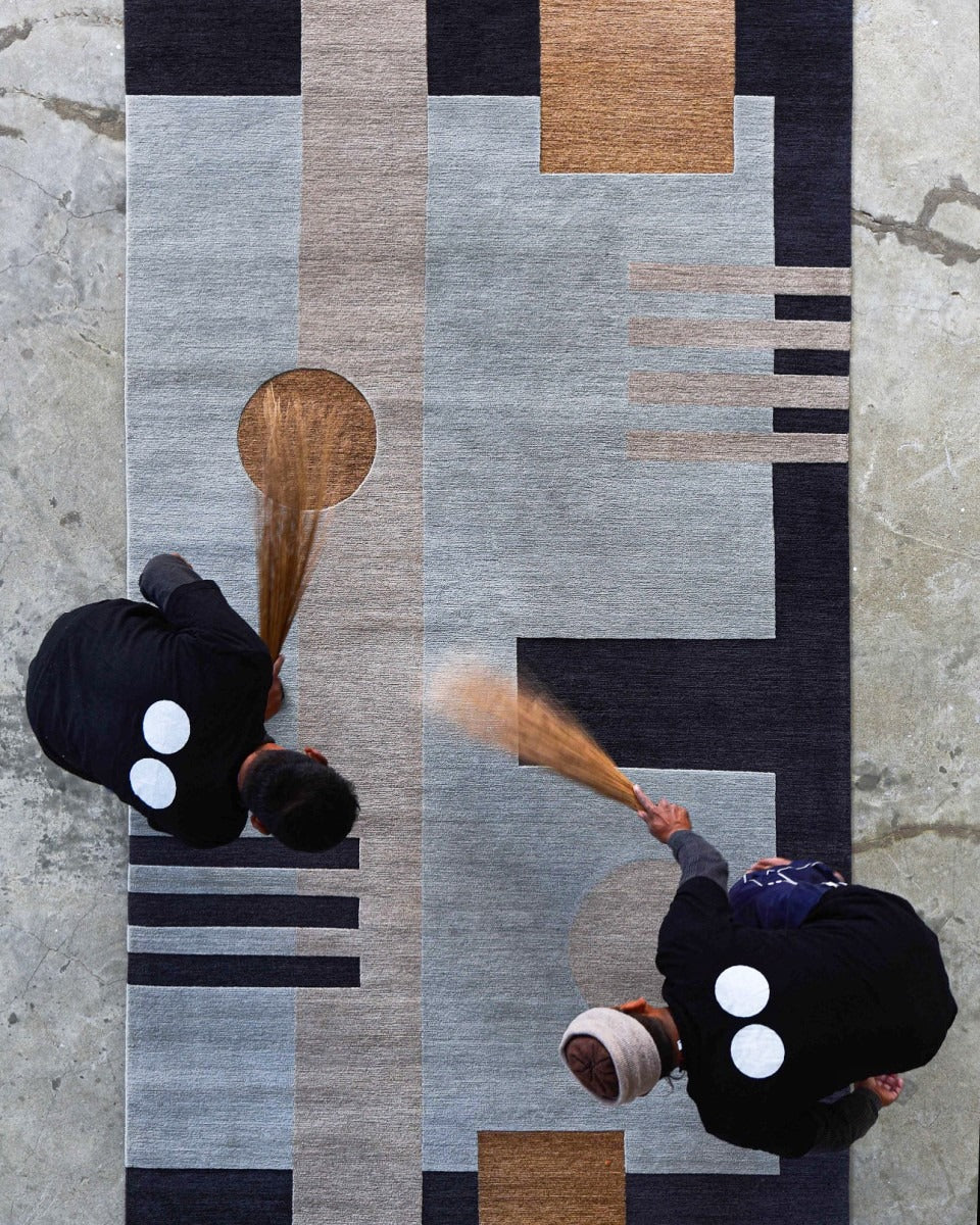 Urban Eclipse Rug